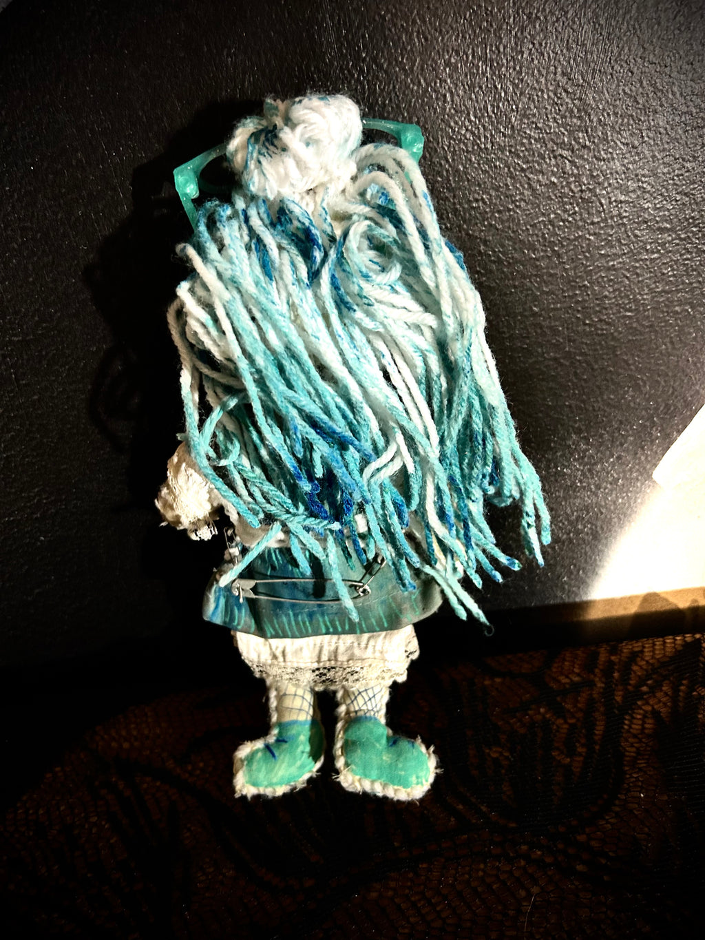 This blue girl