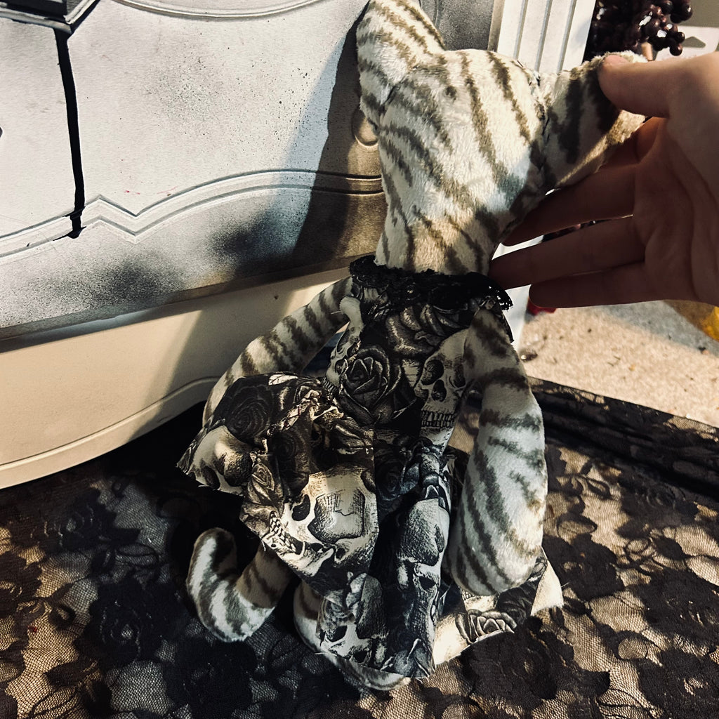 Skull Dress Cat doll