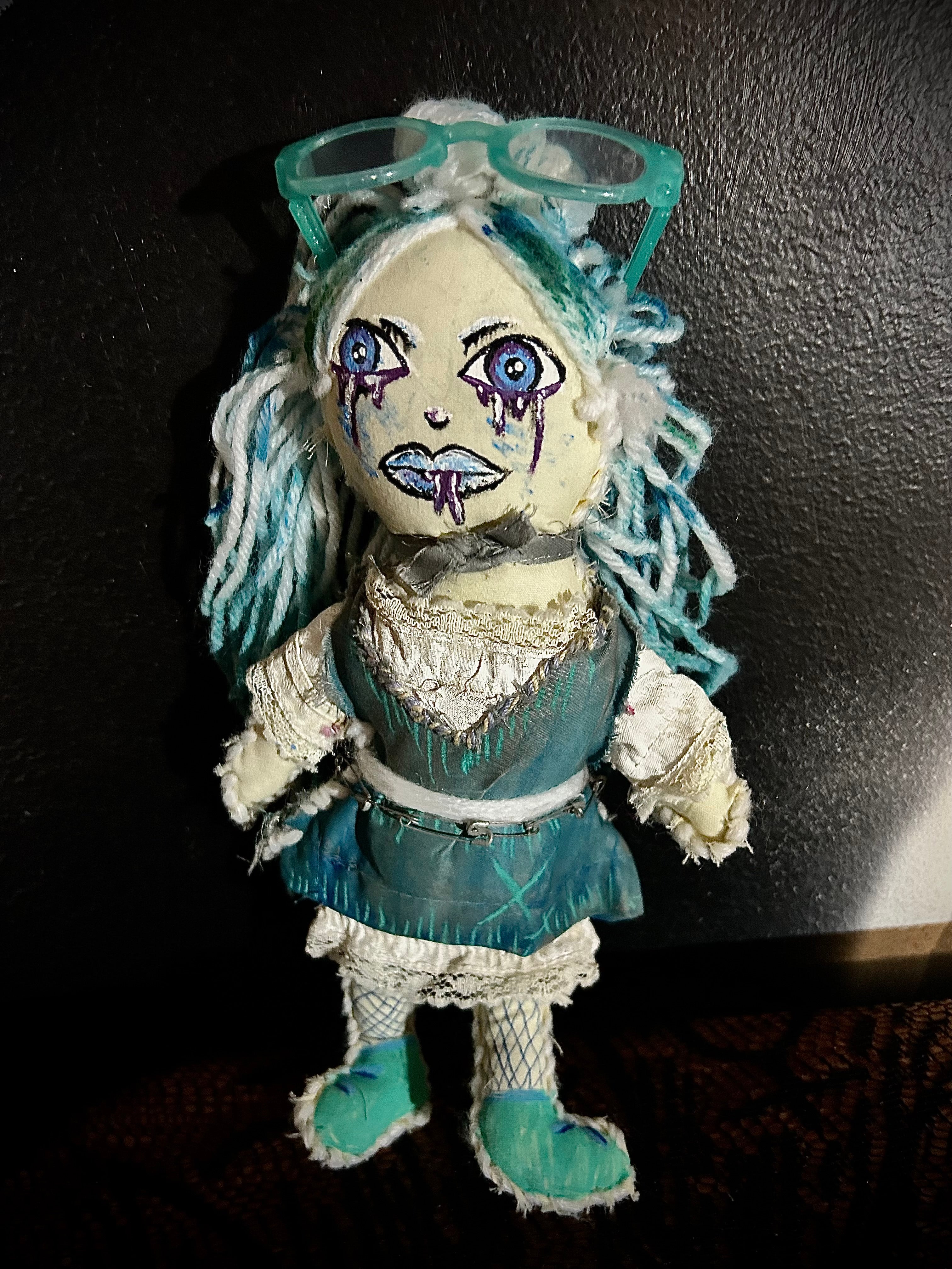 This blue girl