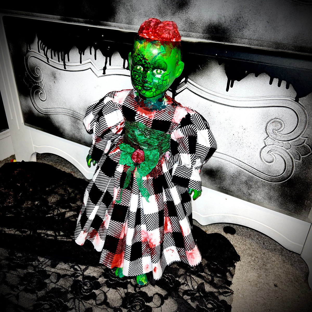 Scary Zombie Thing